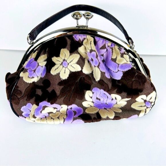 Glenda Glies Handbags - Rare Vintage Bag Purse Glenda Gies Floral Chenille Tapestry Kisslock Handbag
